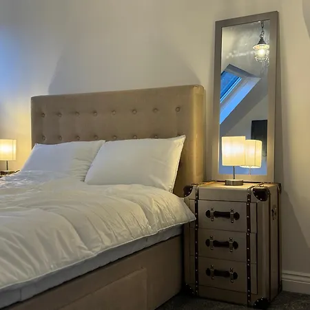 Luxury 2 Bed With Views Apartmán York
