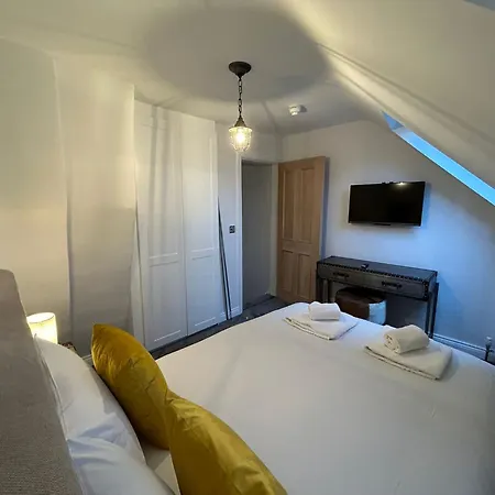 Luxury 2 Bed With Views Appartement *